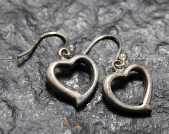 Adorable Vintage Sterling Silver Heart Dangle Earrings Perfect for Valentine's Day, Sterling Silver Heart Earrings,  Love Earrings
