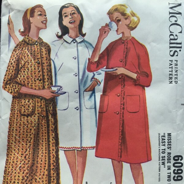 McCalls 6099; 1961: Vintage Misses Robe in Two Lengths, Bust 34