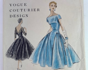 Vogue Couturier Design 862, Uncut, Size 16, Bust 34, Hip 37, One Piece Dress and Slip