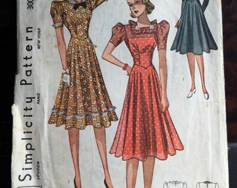 Simplicity 3008; ca. 1940's;  A modern expression of the Gibson Girl mode are these frocks (Dress). Unused, Bust 30