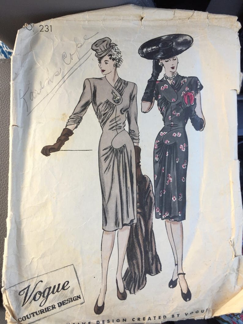 One Piece Dress With Shaped Tab Rare 34 Bust Vintage Vogue Couturier Design 231 Sewing Fiber Kits How To Aloli Ru