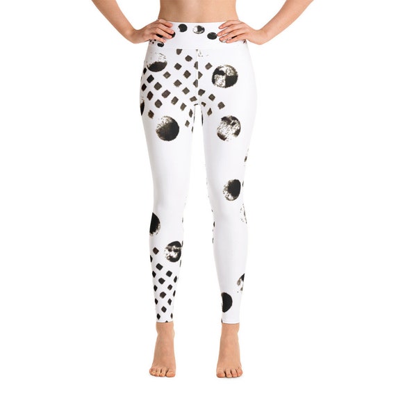 White and Black Patterned Leggings | Womens Leggings | Yoga Workout Leggings | Exercise Running Leggings | Ankle Length | Soft Leggings