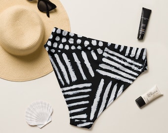 Stripes pattern - Black and White - Bold - Eco-Friendly - Recycled high-waisted bikini bottom - Hippie - Boho Style - Beachwear - Swimwear
