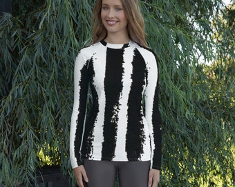 Women's Abstract B&W Rash Guard: Long Sleeve UPF 50+ Sun Shirt