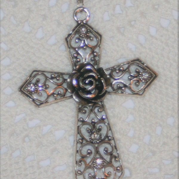 Light Catching Swirled Hearts Filigreed Rose Accented White Rhinestone Pectoral Cross Pendant Necklace