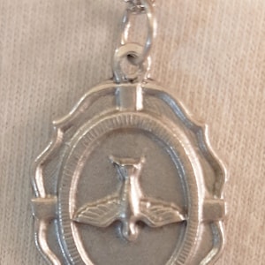 Scalloped Rim Descending Dove of the Holy Spirit Silvertone Medal Necklace Eucharist Holy Communion Confirmation