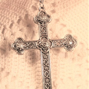 Handsome Club Armed Floral Etched Silvertone Pectoral Cross Pendant Necklace