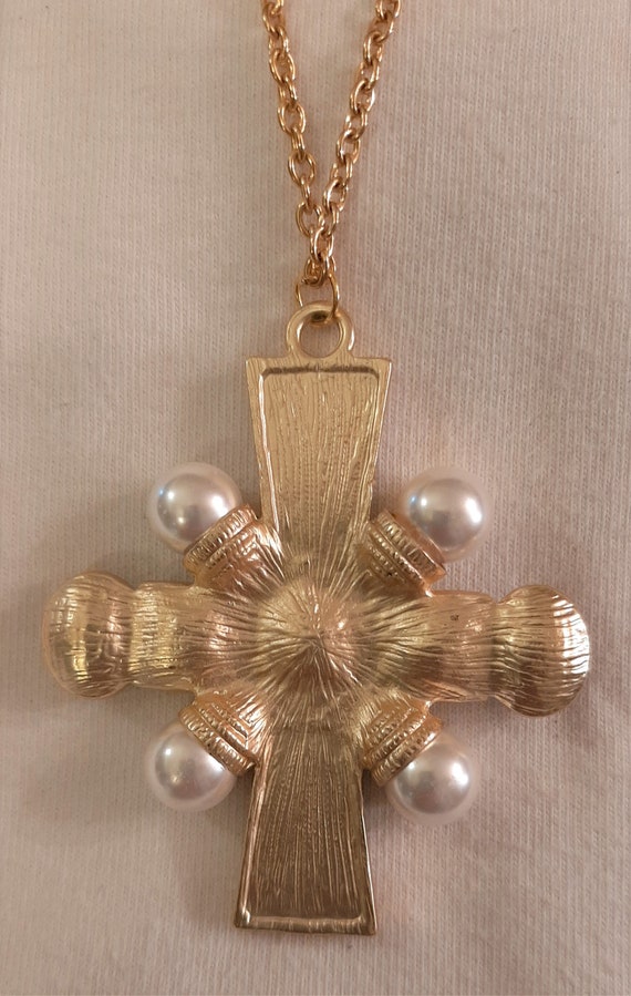 Collana con croce di perle rinascimentali – Gioielli
