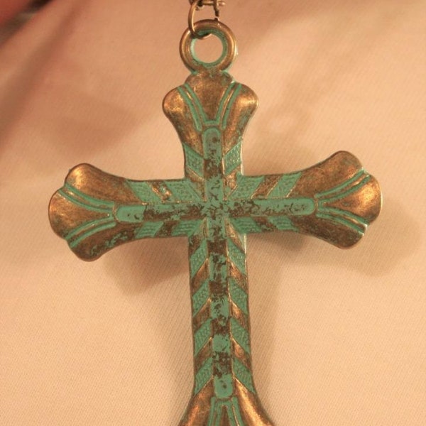 Handsome Mid-Sized Feathery Detailed Textured Gilded Verdigris Flute-Arm Cross Christian Religious Brasstone  Pendant Necklace
