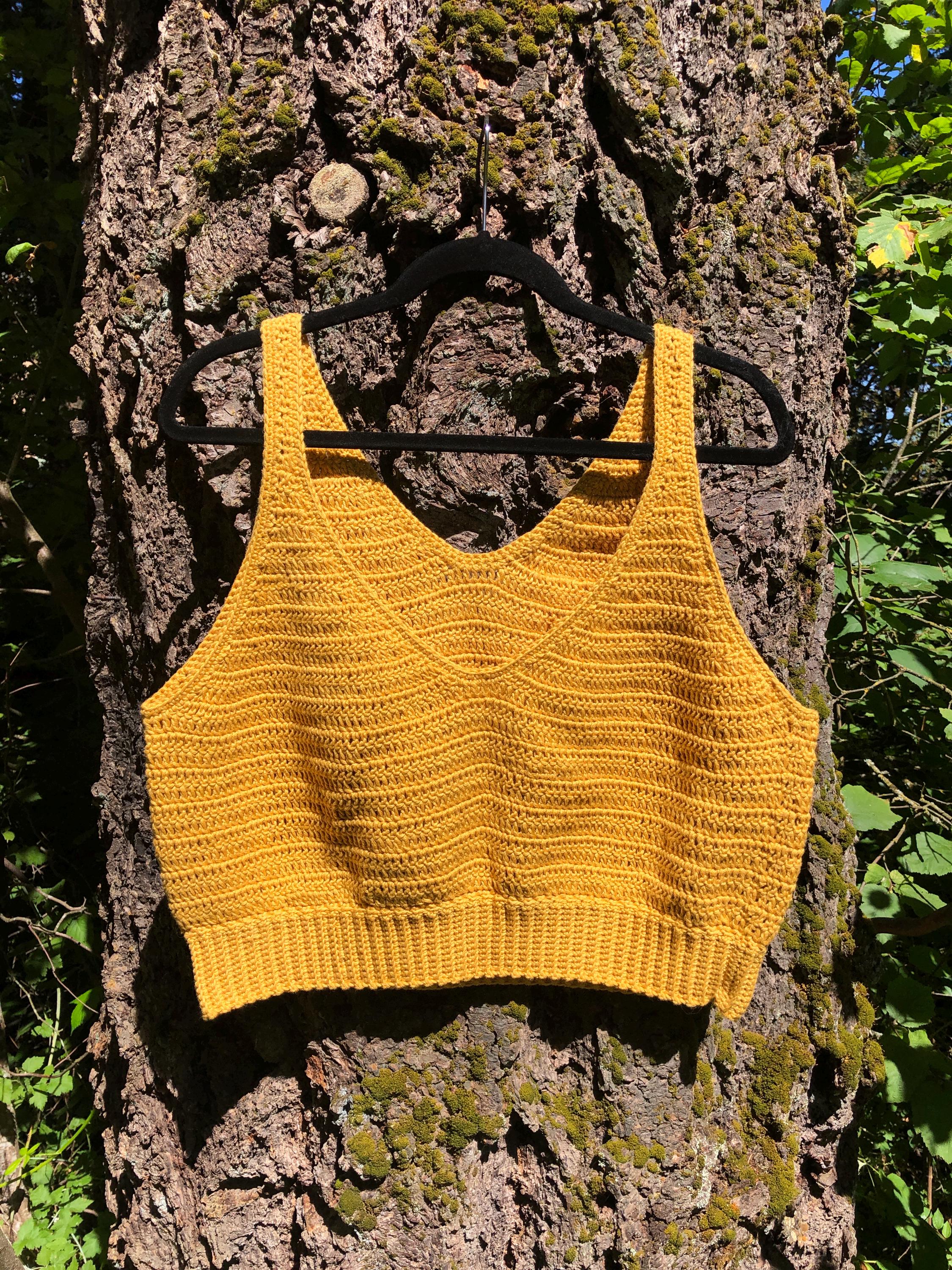SIZE LARGE: Crochet Crop Top, Tank, Cropped, Lightweight, Summer