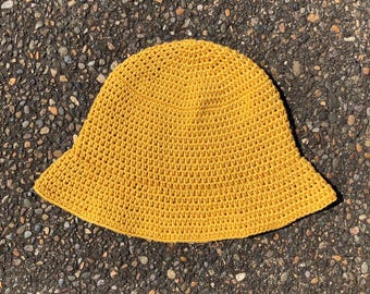 Crochet bucket hat, cotton, sun hat, floppy, comfortable, lightweight, handmade, dark yellow, gold, basic, cute, summer, cotton acrylic yarn