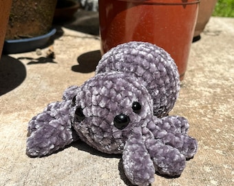 Velvet spider plushy