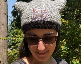 Cat ear beanie / cat hat / cute / grumpy / mad / cat patch / handmade / crochet / kitty / gray / black / acrylic yarn / funny / weird