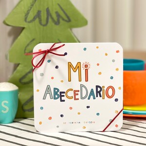Tarjetas flash del alfabeto español, tarjetas ABC, actividades para niños pequeños, actividades preescolares, regalos para niños pequeños, niños pequeños Montessori, aprendizaje y escuela. imagen 9