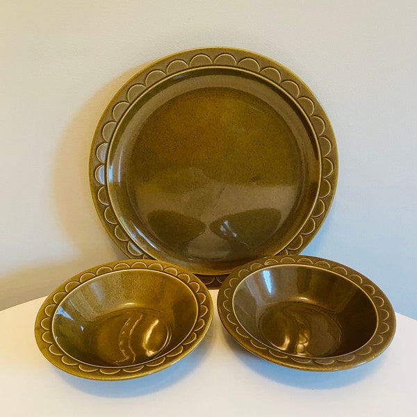 Homer Laughlin Sheffield Grenada Three Piece Round Serving Set, Sheffield China, Avocado Green Dinnerware, Ceramic Serving Bowls, Platter