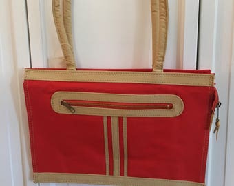 Vintage Holiday Fair 1979 Purse, Red and Tan Canvas Bag, Zippered Bag, NOS Vintage 1970s Pocketbook, Canvas Purse, Retro Handbag