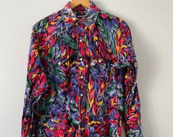 Vintage Wrangler Cowboy Cut Western Shirt, Size Small 15 1/2-34 X-Long Tails, Colorful Western Button Down Shirt