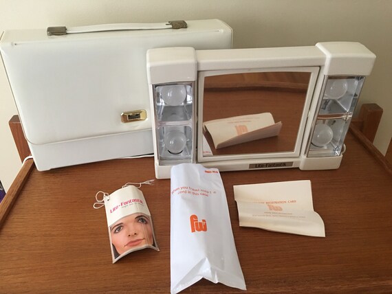 Vintage Lite Fantastik Lighted Makeup Mirror Travel Vanity Etsy