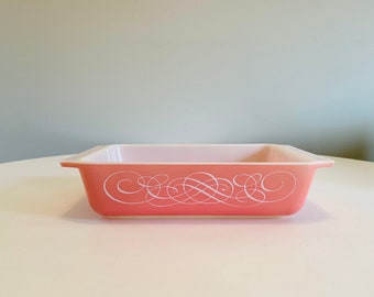 Vintage Pyrex Pink Scroll 575 B Space Saver Baking Dish, 2 Qt, Pink Pyrex Dish, Mid Century Promotional Pyrex Cinderella Casserole