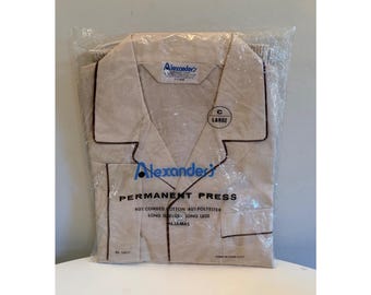 Vintage Alexanders Mens Permanent Press Long Sleeve Pajamas Size Large Beige NOS