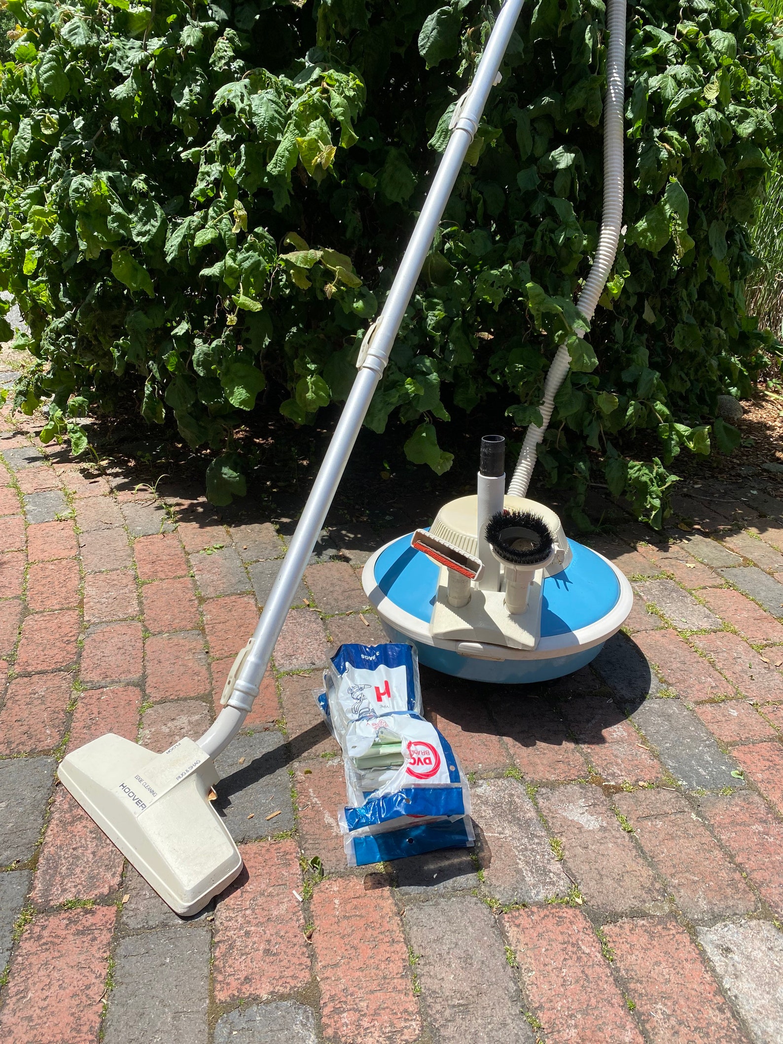 Vintage Hoover Celebrity Vacuum Cleaner WORKING with Tools Etsy