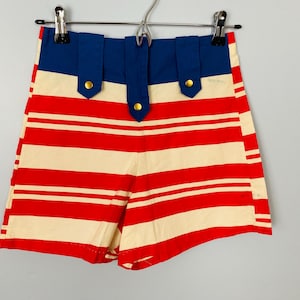 Vintage Patriotic Shorts, Womens Size XS, 24&quot; Waist, High Rise Red White and Blue Shorts, Grants Girls, Made in Japan, Mid Century Shorts