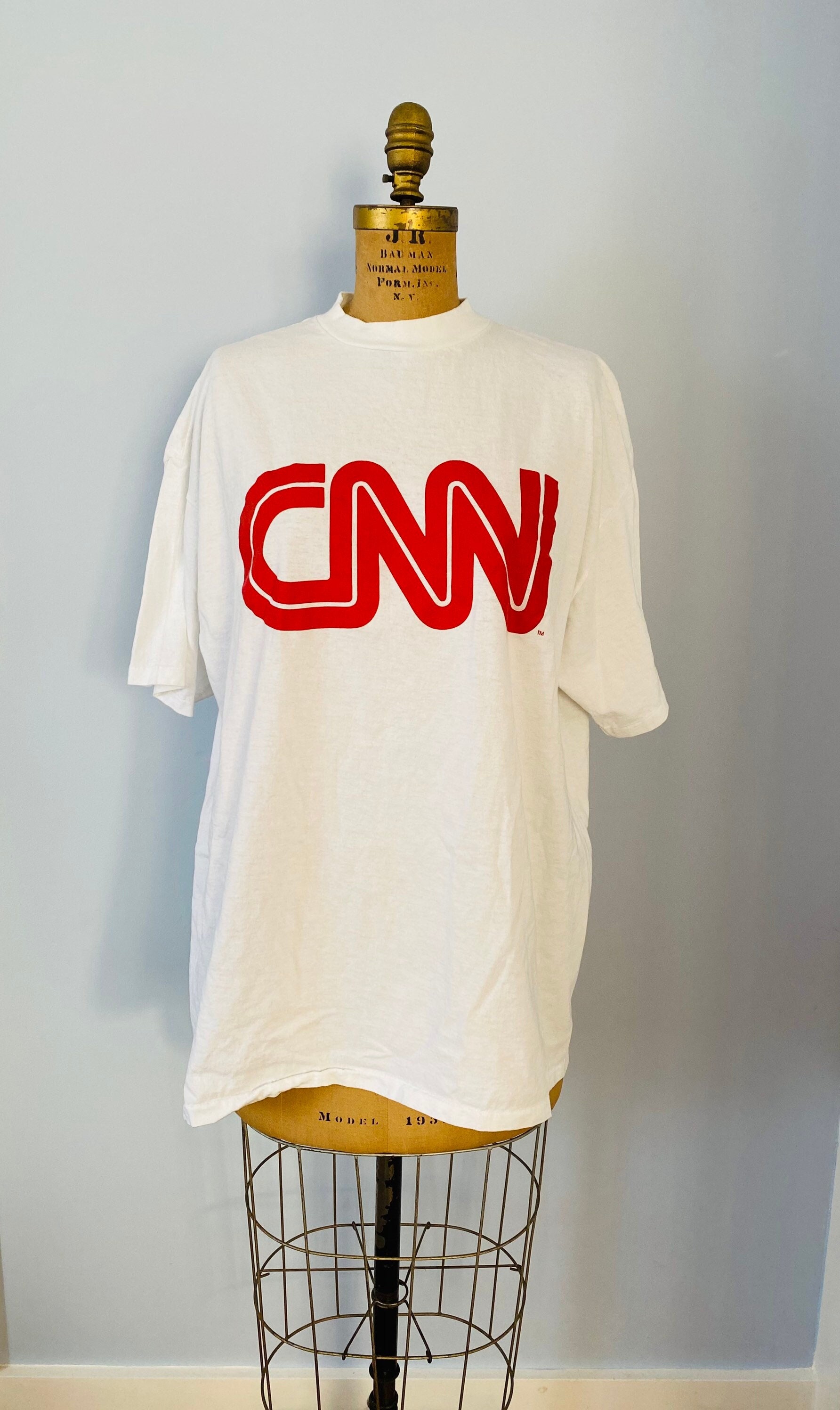 Vintage CNN News Network T-shirt, Cable News Channel Advertising