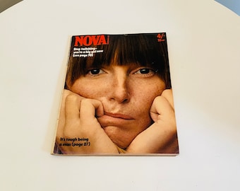 Revista de moda Nova UK, número de noviembre de 1970, YSL, Charlotte Martin, Lauren Bacall, publicidad vintage, revista de los años 70