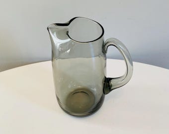 ヴィンテージコバルトブルーガラスピッチャー - Etsy 日本