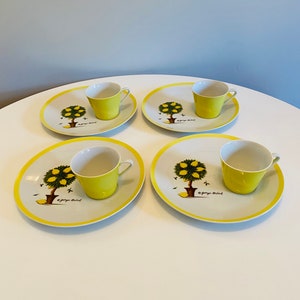 Vintage Georges Briard Lemon Tree Snack Set, 4 Sets - 8 pc. Total, Snack Plates and Mugs, Yellow and White Luncheon Plates, Lemon Yellow