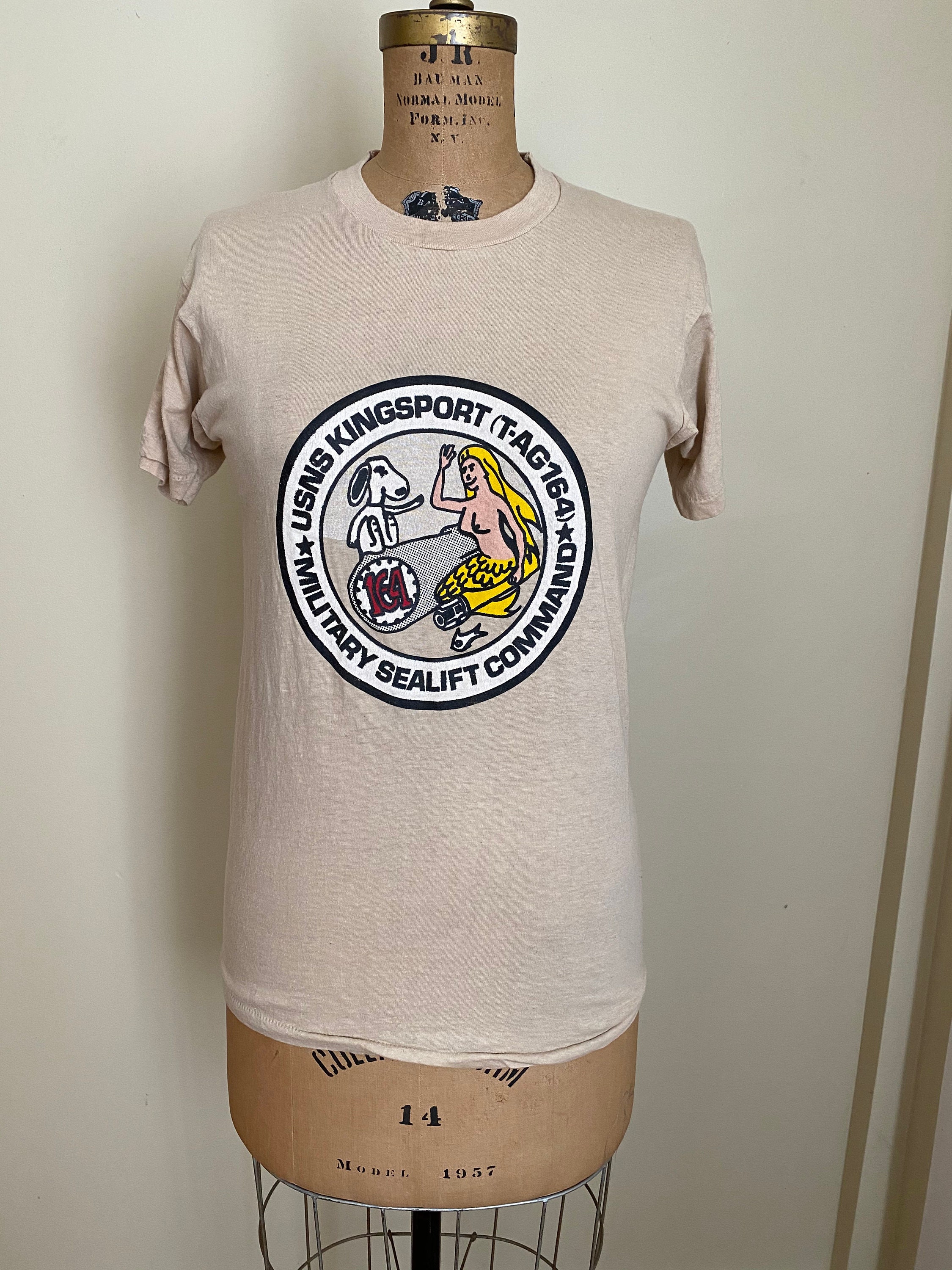 Vintage US Military T-shirt, USNS Kingsport Military Sealift