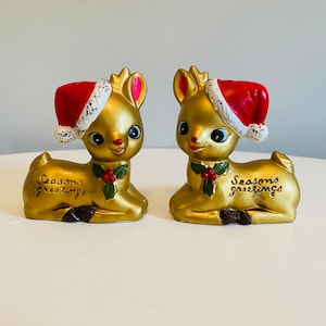 Vintage Pair of Christmas Reindeer Plaster Figurines, Seasons Greetings, Set of 2 Christmas Deer, Vintage Christmas Decor, Star Japan Deer