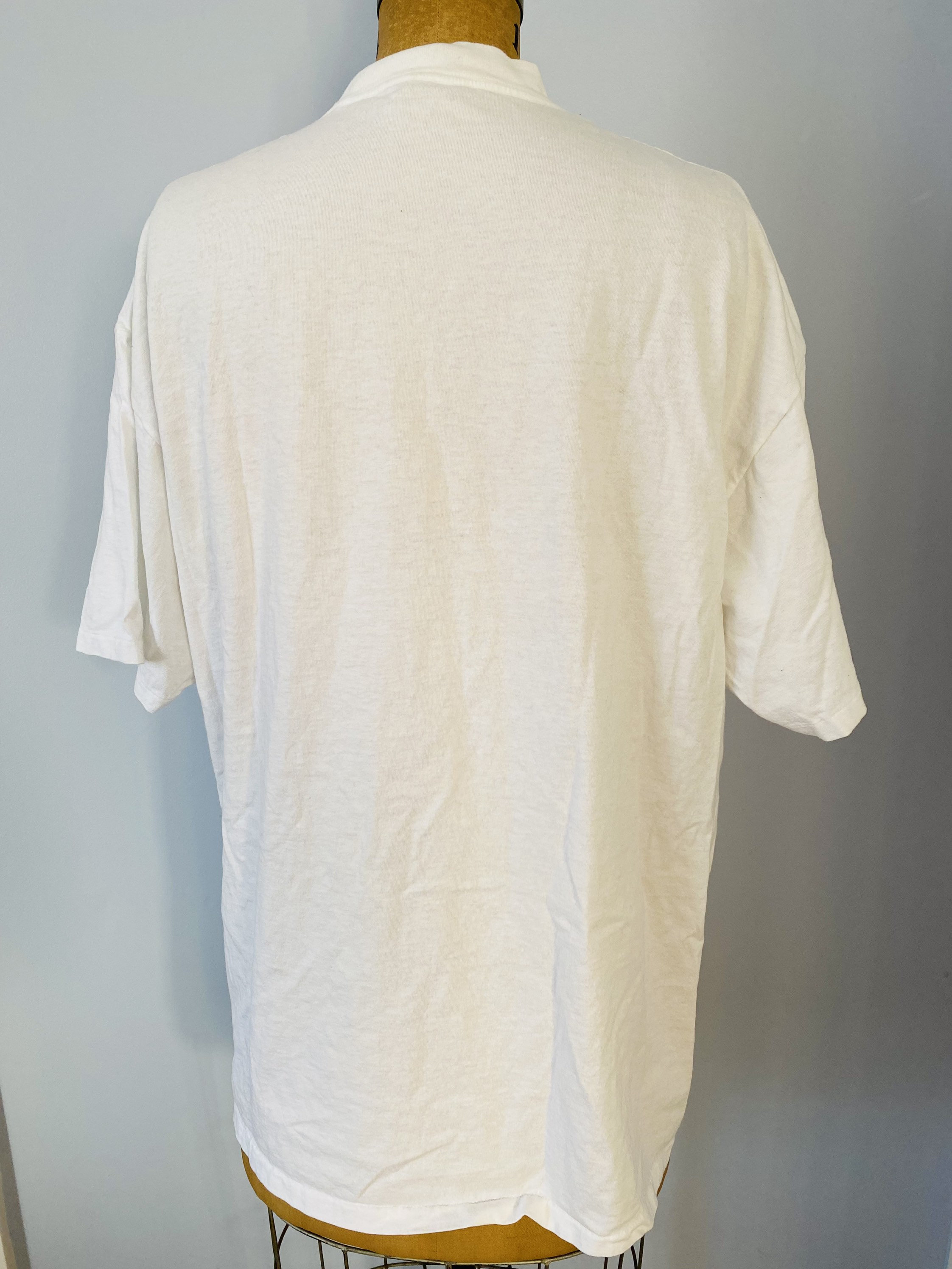 Vintage CNN News Network T-shirt, Cable News Channel Advertising 