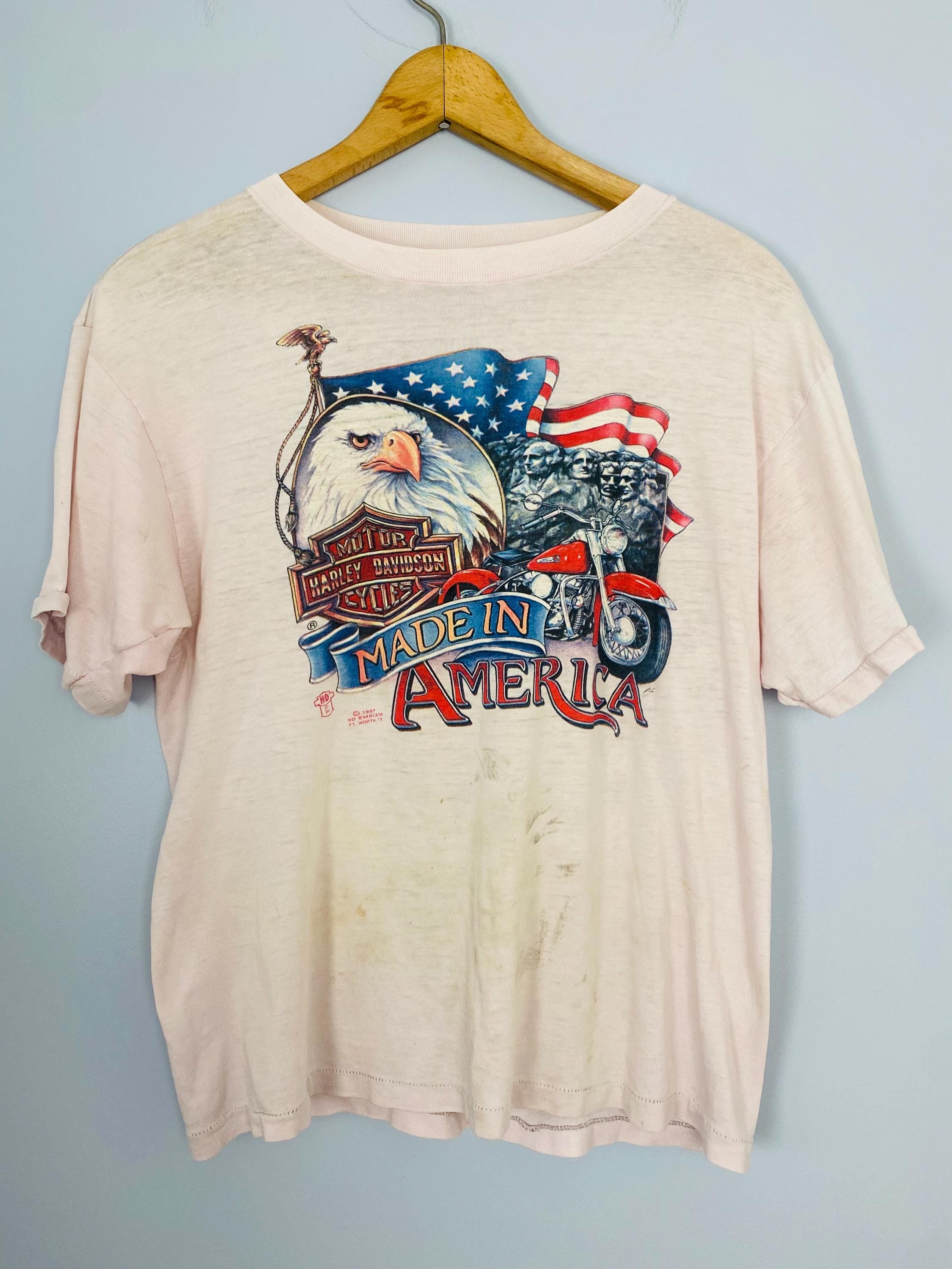 Vintage T Shirt 3d Emblem 1987 - Etsy