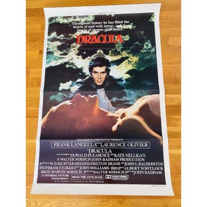 Vintage Dracula 1979 One sheet Movie Poster Frank Langella Horror Poster