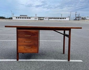 Vintage Jens Risom Desk, Mid Century Modern Walnut Desk, 1960s Double Sided Desk by Jens Risom