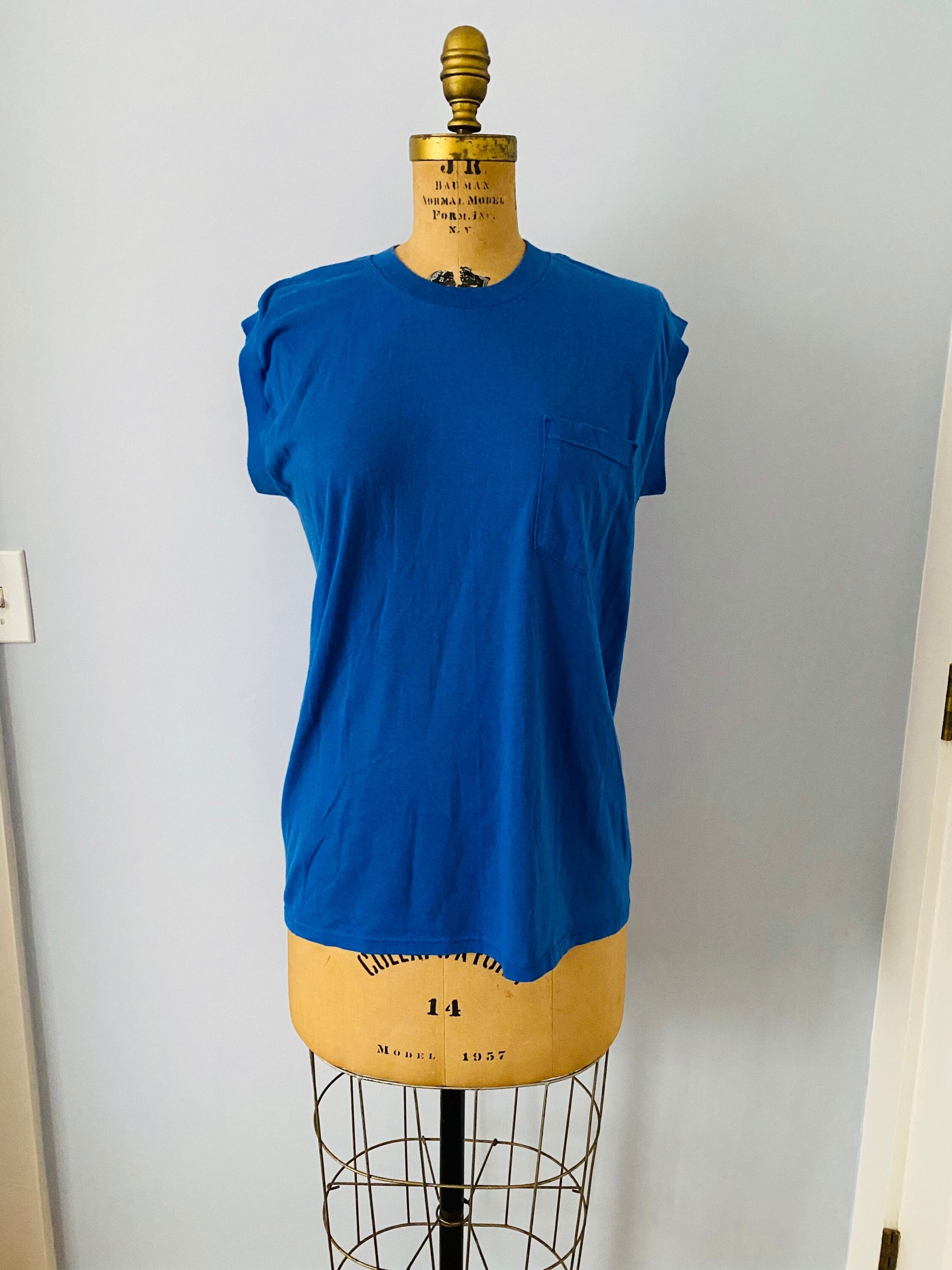Vintage Pocket Muscle Sleeveless Shirt 