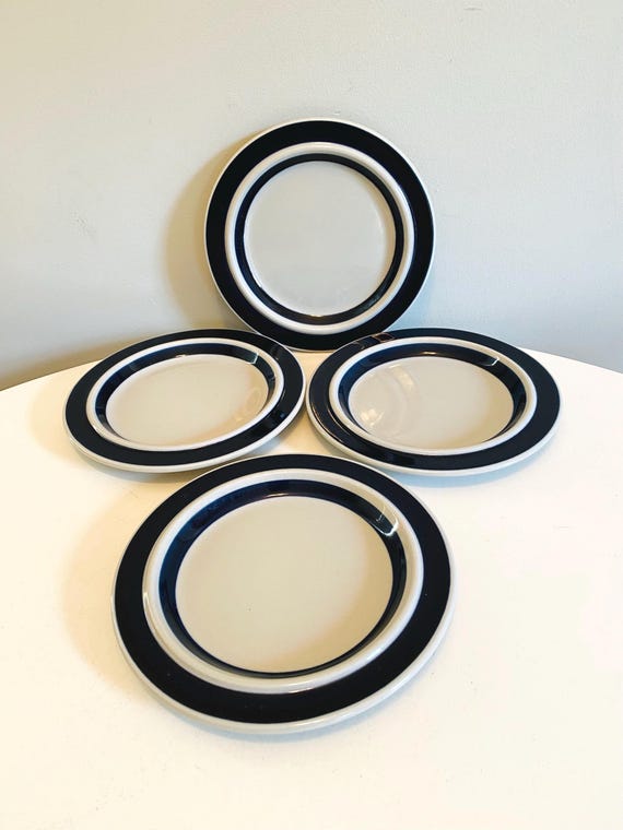 Arabia Finland Anemone Salad Plates, Set of Four, Cobalt Blue and