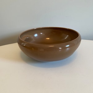 Russel Wright Iroquois Casual China Nutmeg Serving Bowl, Nutmeg, Brown Serving Bowl, Mid Century Modern, 8&quot; Round Pinched Vegetable Bowl