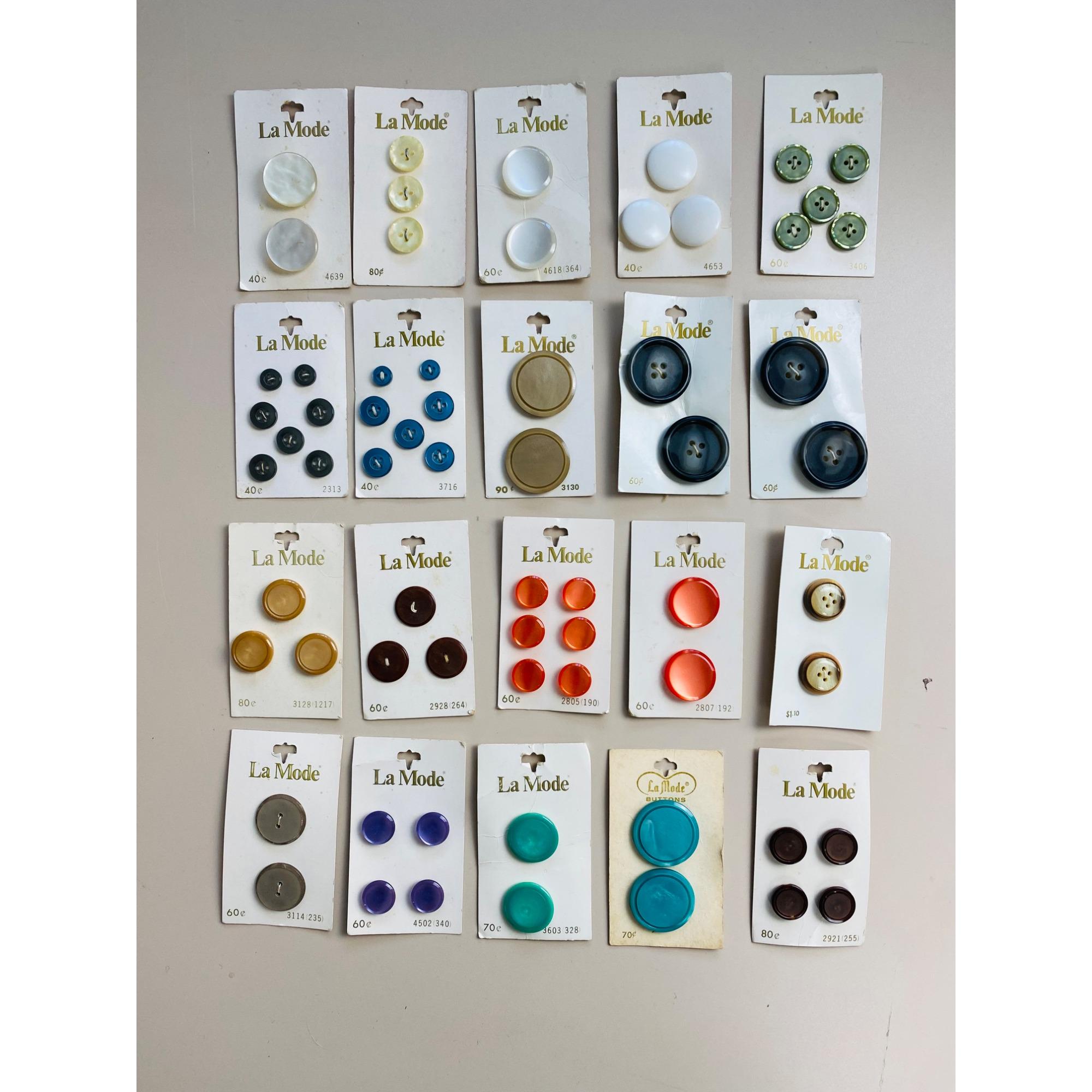 Blumenthal Lansing Slimline Buttons Series 1-White Shank 1/4