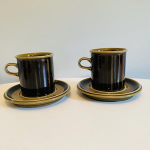 Arabia Finland Kosmos Espresso Cups and Saucers, Set of 2, Gunvor Olin-Grönqvist, Made in Finland, Olive Green Colorway Mugs