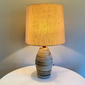 Vintage Gordan and Jane Martz Lamp, Marshall Studios, Large Ceramic Table Lamp, Mid Century Modern Lighting, Neutral Lamp, Minimalist Decor
