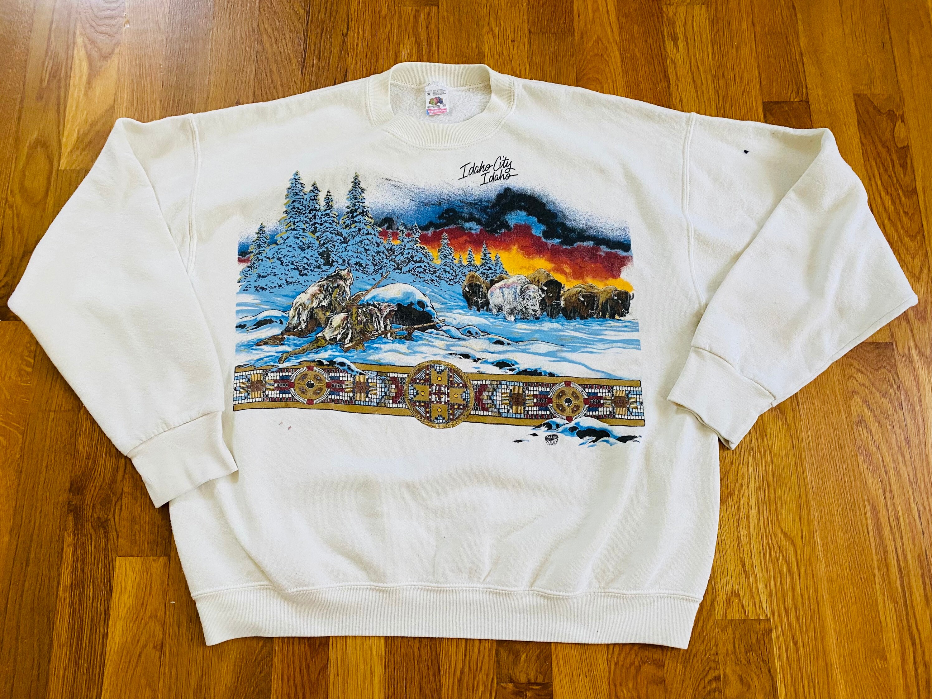 graphic crewneck