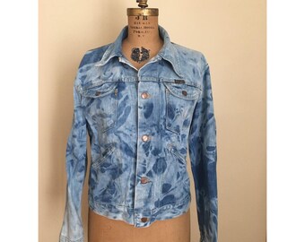 Vintage 80s Wrangler No Fault Denim Jean Jacket, Size 44 Distressed Bleached USA
