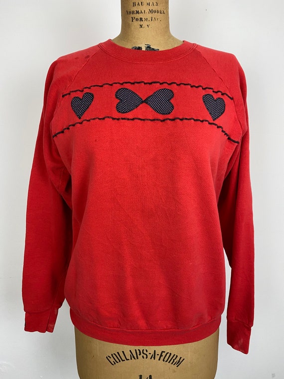 Vintage 1990s Heart Sweatshirt, Red Sweatshirt wi… - image 6
