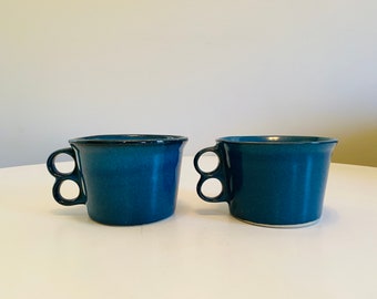 Vintage Bennington Pottery Stoneware 1537 Blue Trigger Mugs, Set of 2, David Gill, Bennington Potters Vermont Mugs