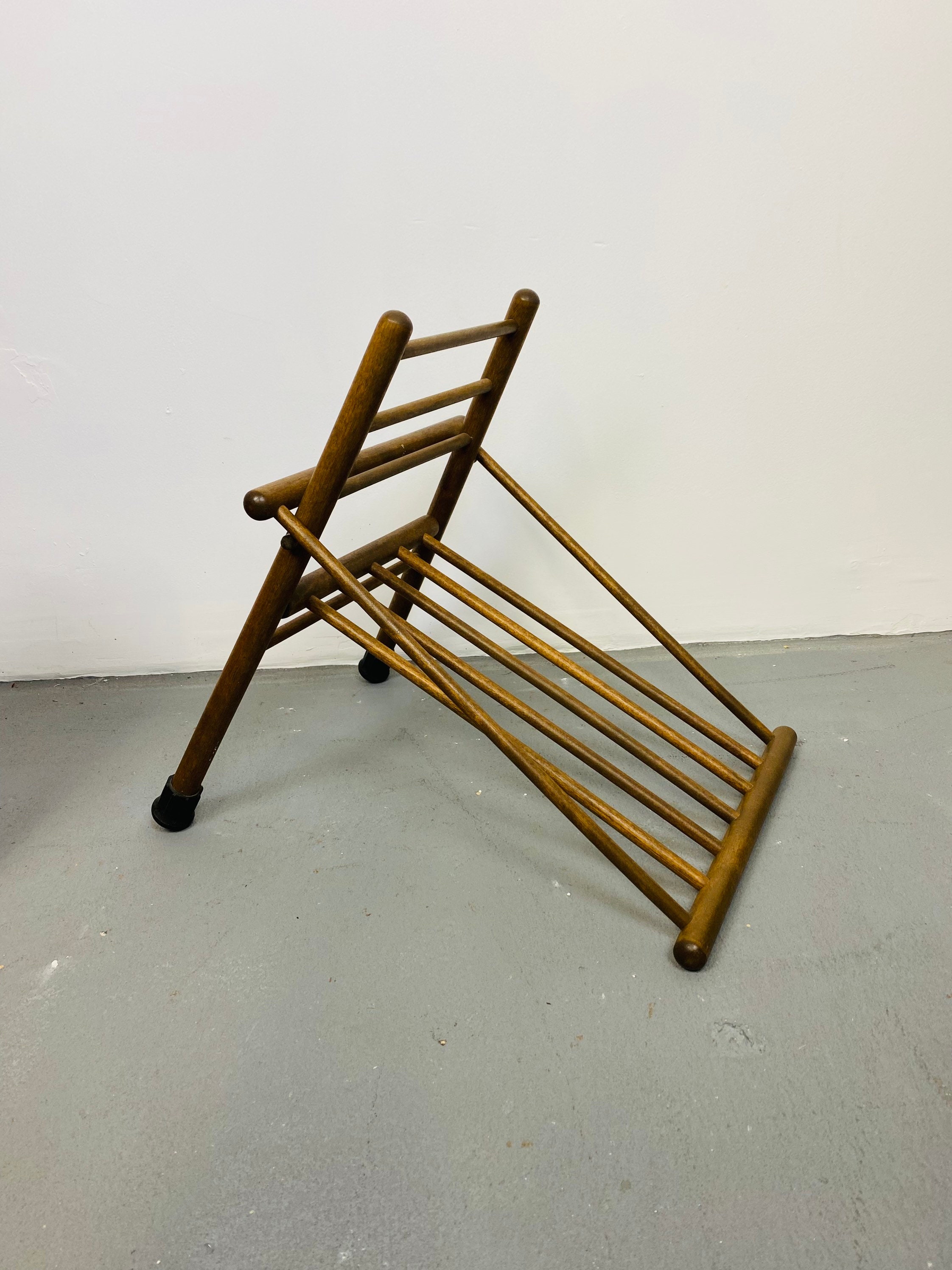 Genie folding stool sale