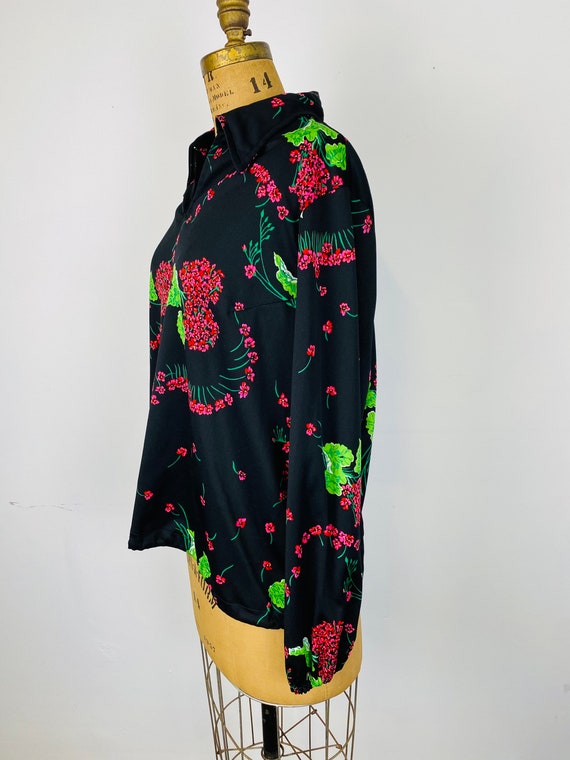 Vintage Carol Henry Plus Size Women's Floral Blou… - image 4