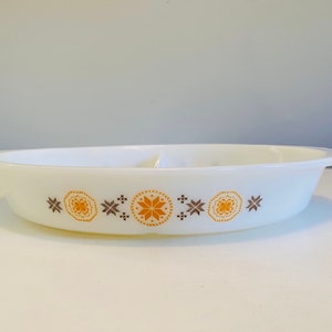 Vintage Pyrex Town and Country Divided Casserole Dish, 1 1/2 Qt, Pyrex Oval Dish, Promotional Pyrex
