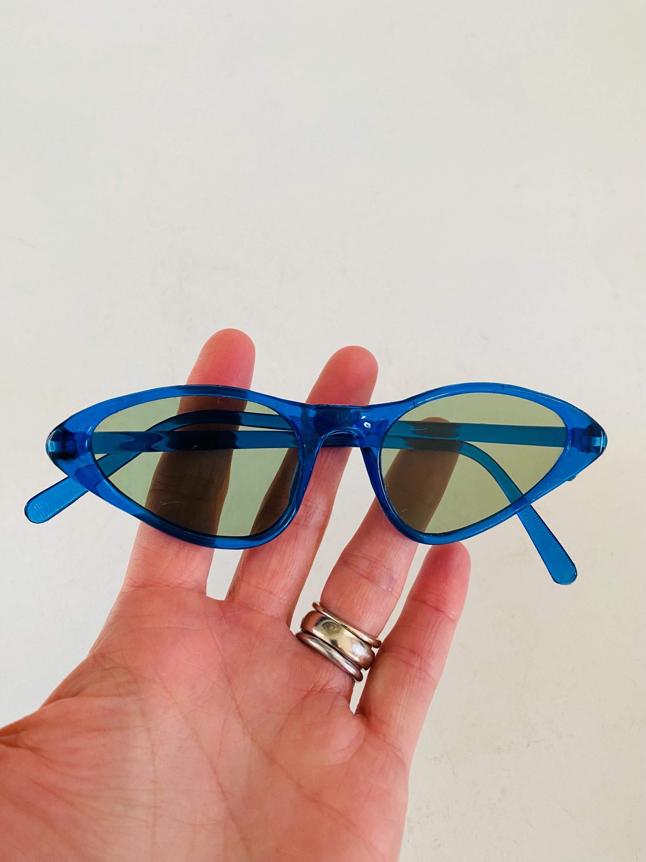 Vintage Cat Eye Sunglasses, Protex Deadstock 1950s/1960s Sunglasses, Red Framed Cat Eye Vintage Sunglasses for sale | eBay main image 4